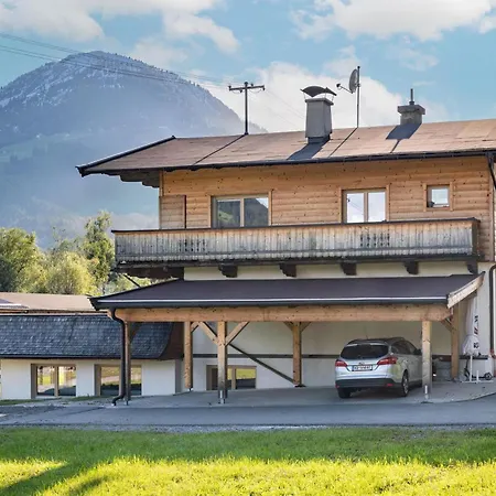 Kirchberg Apartment *